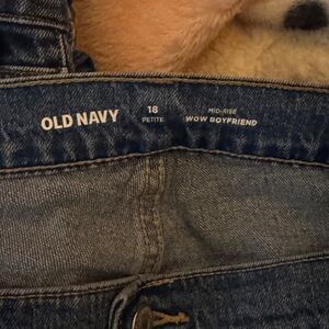 Old Navy  Mid-Rise Boyfriend Jeans in Dark Blue